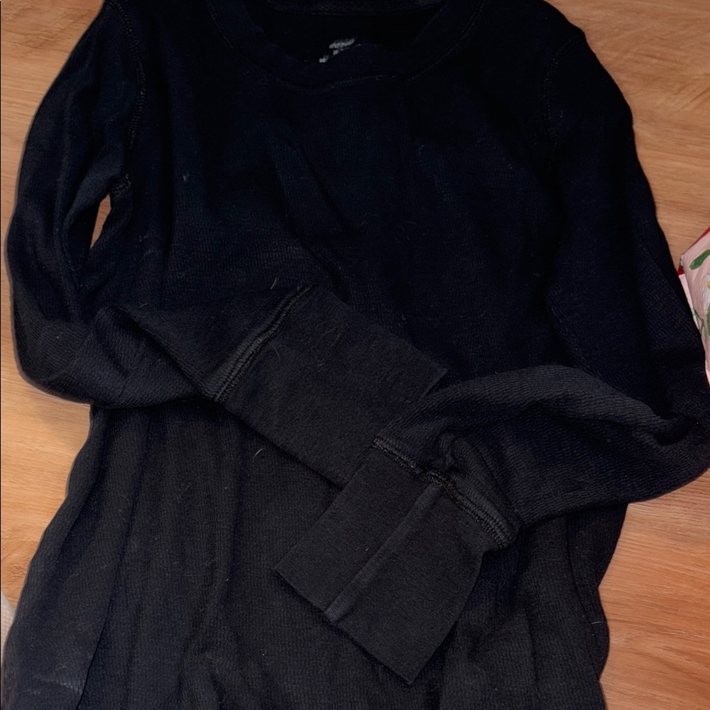 Aerie Black Crewneck Long Sleeve Soft Knit Classic